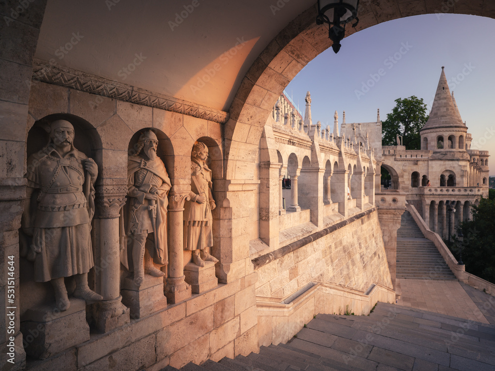 Fototapeta premium Fisherman's Bastion, Budapest in the morning