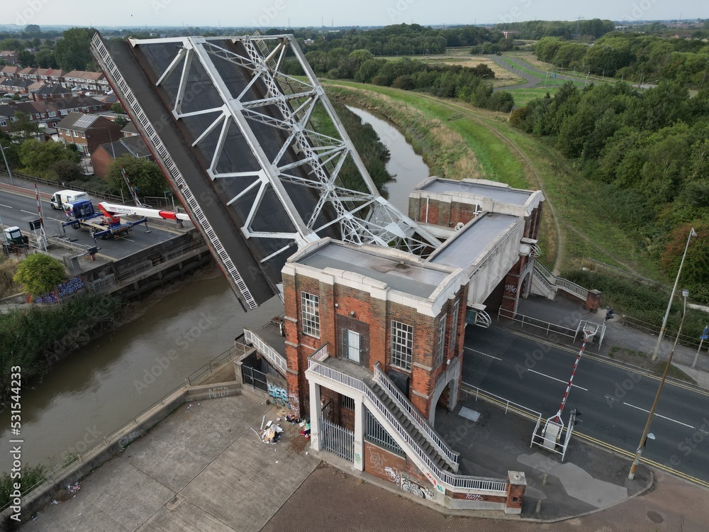 Sutton Road Bridge is a Scherzer Rolling Bascule road and pedestrian