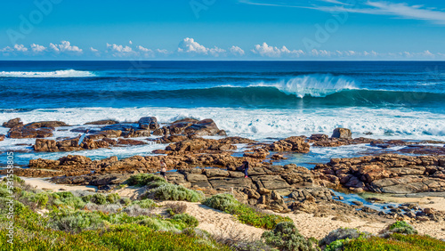 The Yallingup small coastal village is famous for its dramatic rocky seascapes, superb surf breaks, bright white sands and thriving art scene.
