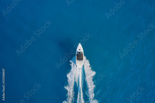 Obraz na płótnie Aerial view luxury motor boat
