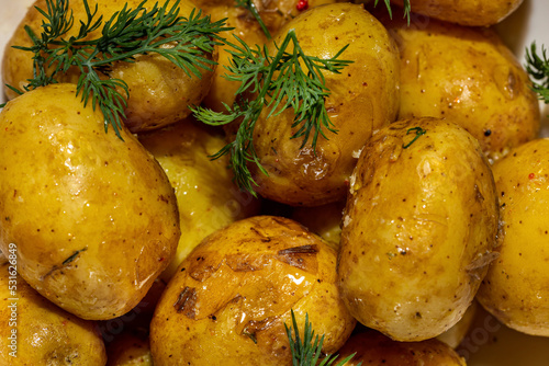 Young potatoes with butter and dill