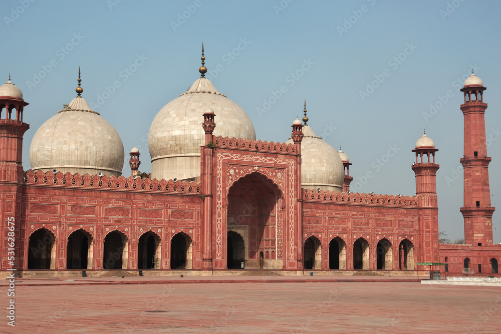 Obraz premium Badshahi Mosque in Lahore, Punjab province, Pakistan