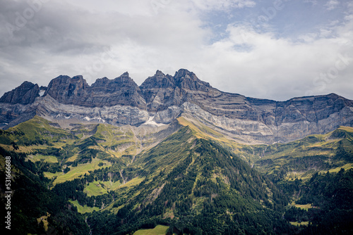 Les Alpes Suisse autour de Val-d'Illiez Les Portes du Soleil © Gerald Villena