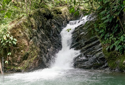 Cascada en monta  a interior de Panam  