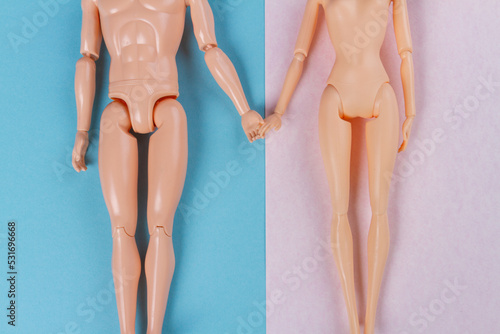 Canvastavla Top view naked doll couple holding hands