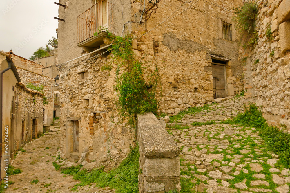 borgo fantasma di Corvara. Abruzzo, Italy