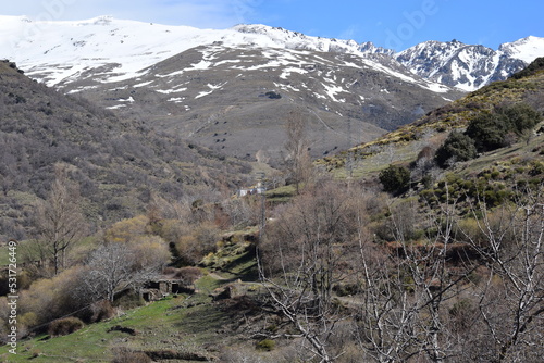 VISTAS DEL PAISAJE DE LAS MONTA  AS DE SIERRA NEVADA  LADO SUR  LA ALPUJARRA  BARRANCO DEL POQUEIRA 