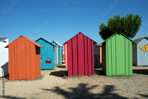 Canvas Print Cabane de plage où les baigneurs se changent sur l'île d'Oléron en France