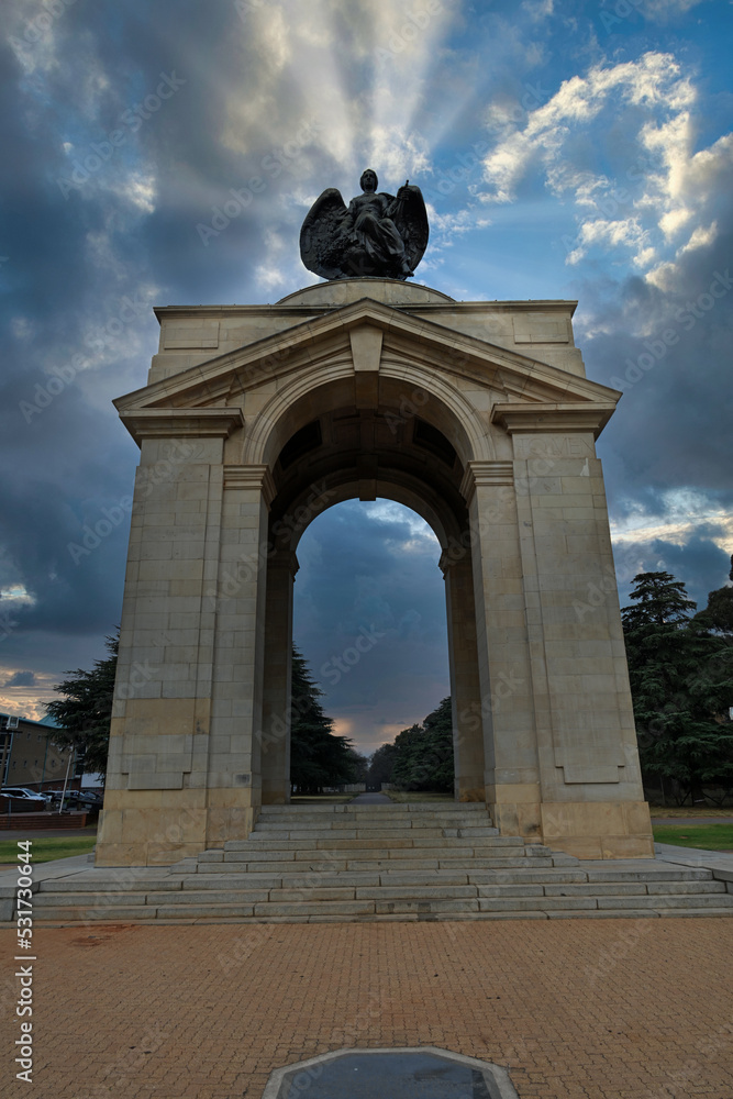 South Africa, Joahnnesburg, 17-09-22, An angel on top of an arch monument at the Anglo-Boer War Memorial to commemorate the fallen in the war effort. Taken at the War Museum