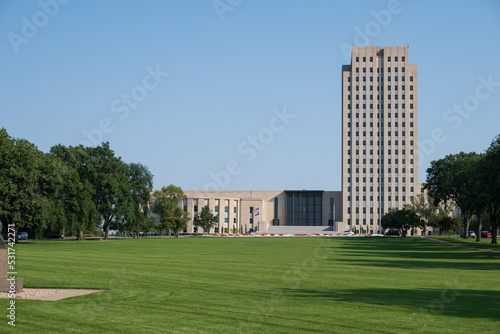 Tela North Dakota State Capitol