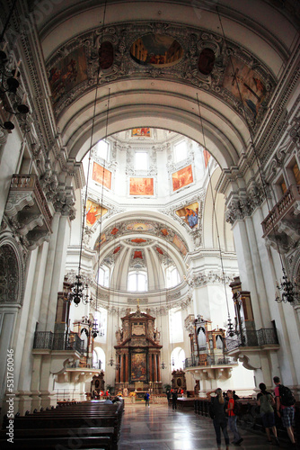 Innenraum des Salzburger Doms, Österreichs