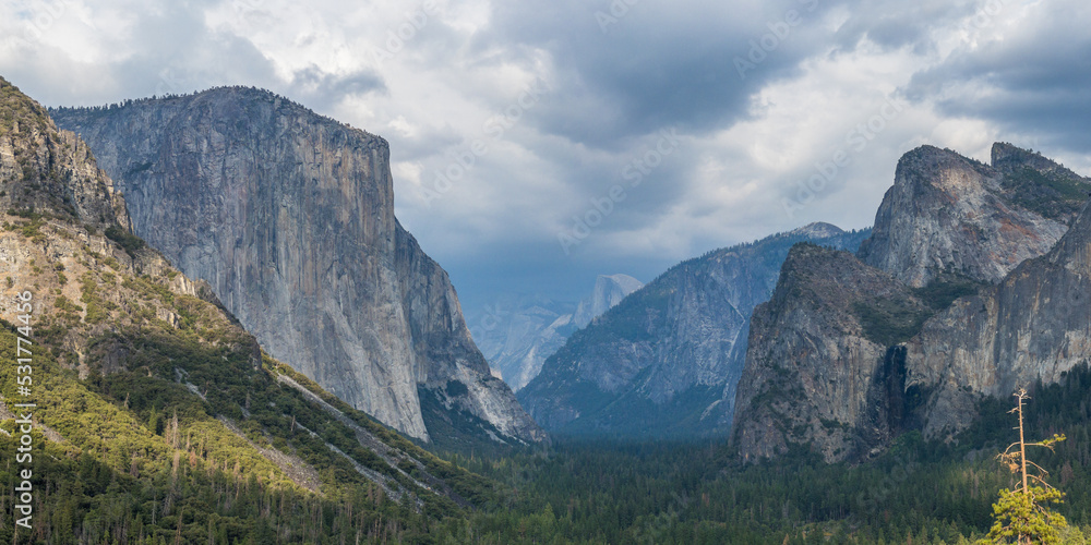 Late summer Yosemite Valley view from Tunnel
