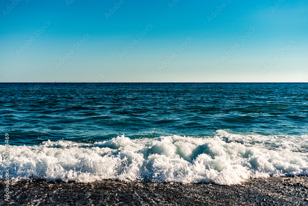 Fototapeta premium waves on the beach