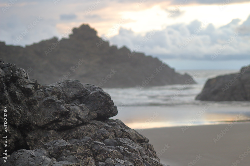 sea and rocks