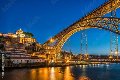 Bridge, arch bridge Ponte Dom Luis I over the Douro, dusk, Porto, Portugal, Europe