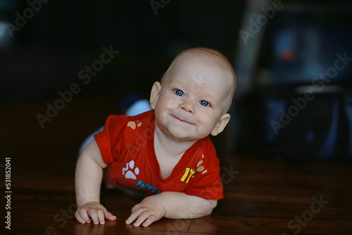 child is cute little, childhood will be happy