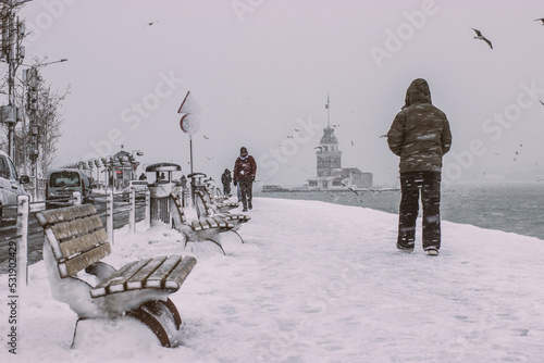 loneliness in istanbul in winter