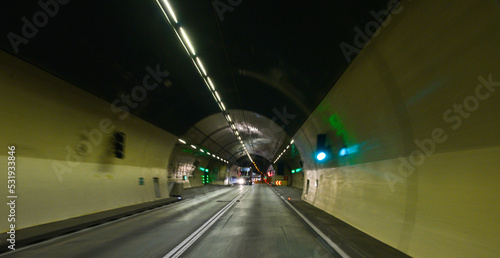 Dalaaser Tunnel auf der Arlberger Schnellstraße S16 in Vorarlberg/Österreich