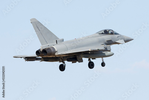 Avión de combate polivalente bimotor Eurofighter typhoon photo