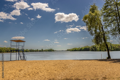 Widok z plaży na jezioro Gopło  © FotoWave Dawid Nowak