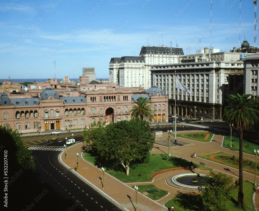 plaza de mayo,mayo square,pink house,house of government,city,buenos aires,argentina,city, architecture, building, panorama, travel, cityscape, panoramic, modern,fountain