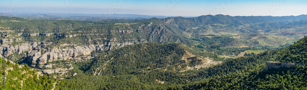 Fototapeta premium Montsant mountains in Tarragona province, Catalonia, Spain