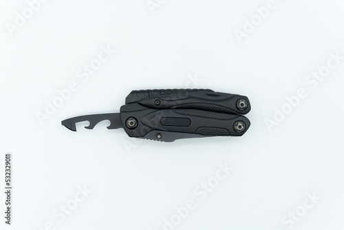 Survival multi-tool that can use various tools at once photo