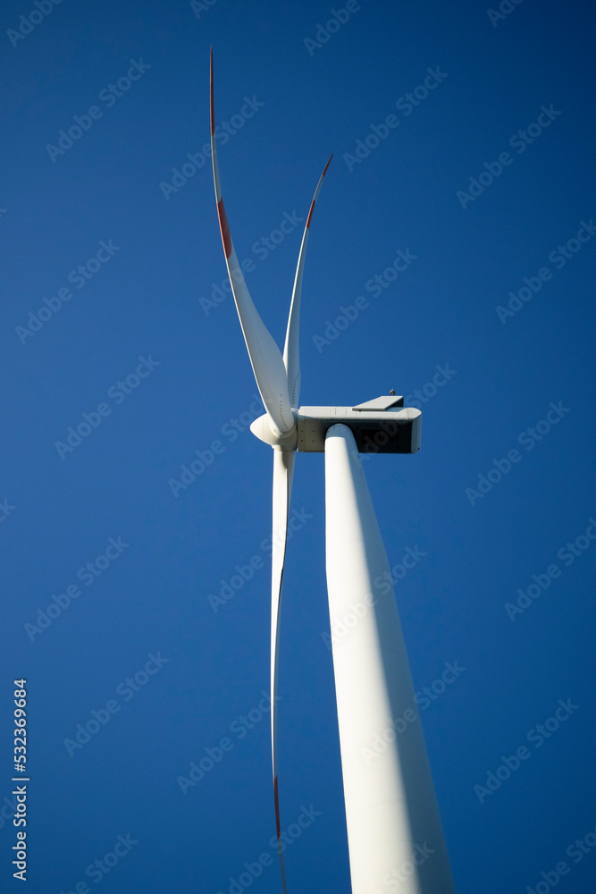 Renewable energy through wind turbines Renewable energy through wind turbines