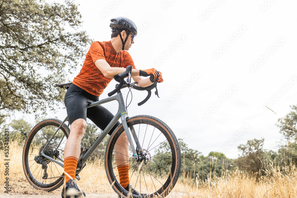 Fototapeta premium gravel bike orange