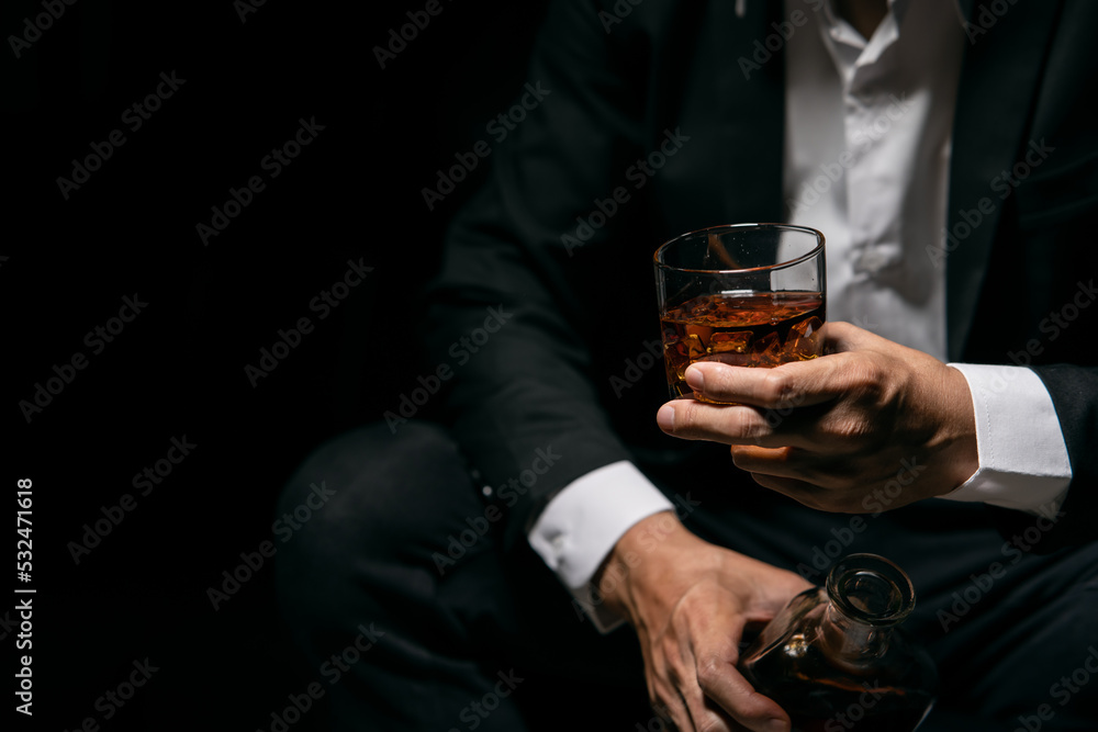 Businessmen in suits drinking Celebrate whiskey Businessmen in suits drinking Celebrate whiskey