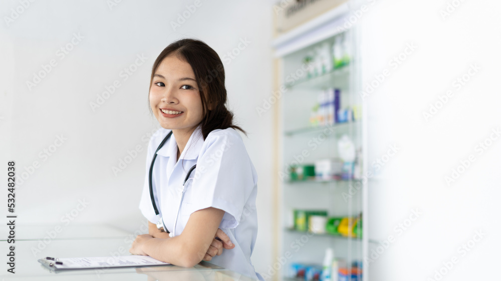Pharmacist working in a pharmacy, Consultation and medical advice, All kinds of generic household drugs and pharmaceutical products on the shelf, Service and assistance to patients, Pharmacy. Pharmacist working in a pharmacy, Consultation and medical advice, All kinds of generic household drugs and pharmaceutical products on the shelf, Service and assistance to patients, Pharmacy.