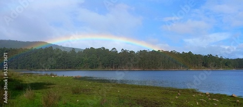 Arco iris sobre un paraje de Galicia