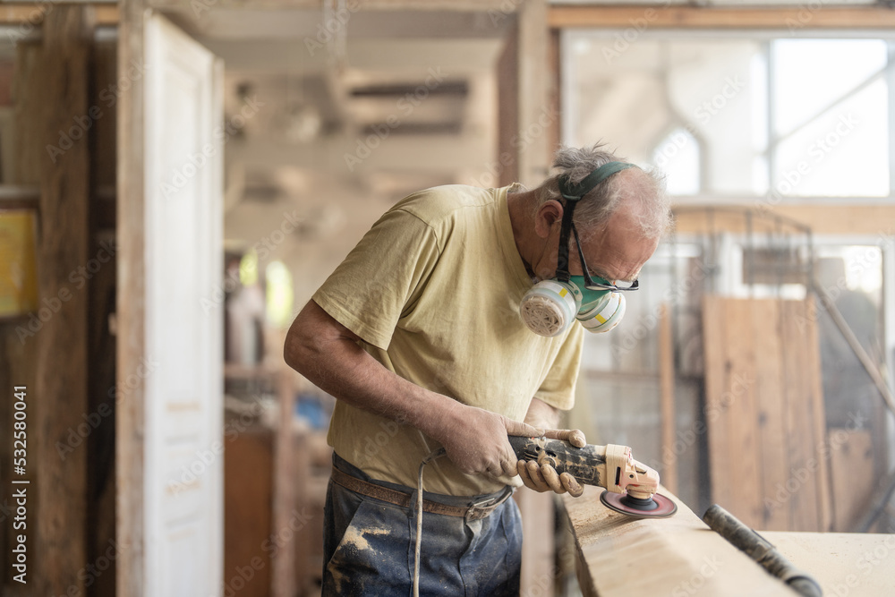 Furniture restorer renovation antique furniture Furniture restorer renovation antique furniture