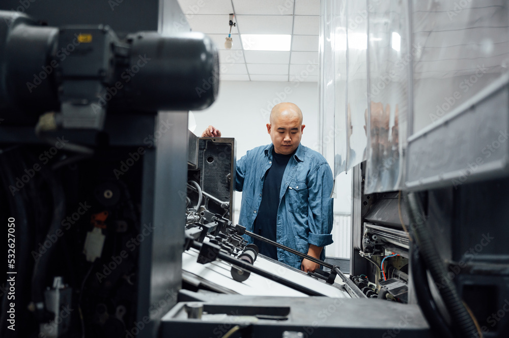 Factory worker in factory Factory worker in factory