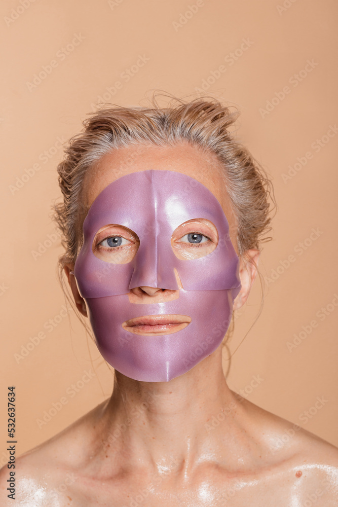 Skincare treatment with facial gel mask Skincare treatment with facial gel mask