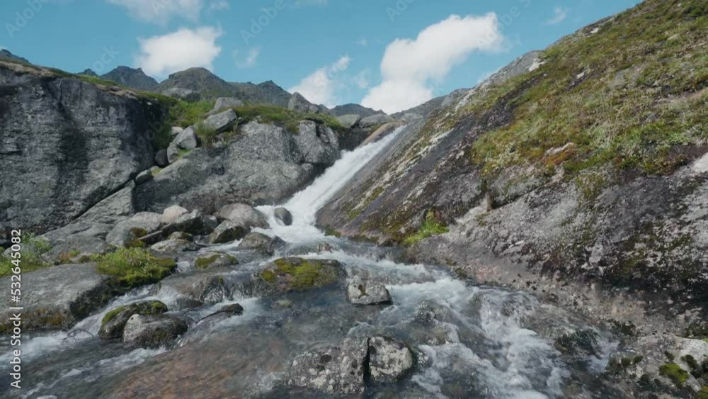 Zoom out on Lane Basin Falls in Hatcher Pass, Alaska Zoom out on Lane Basin Falls in Hatcher Pass, Alaska