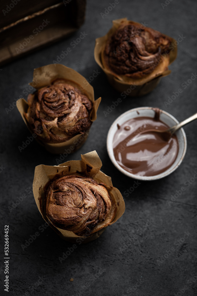 Petits gâteaux muffins fait maison au coeur coulant chocolat noisette pâte à tartiner Petits gâteaux muffins fait maison au coeur coulant chocolat noisette pâte à tartiner