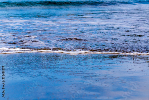 Wallpaper Mural Sky reflection on the water Torontodigital.ca