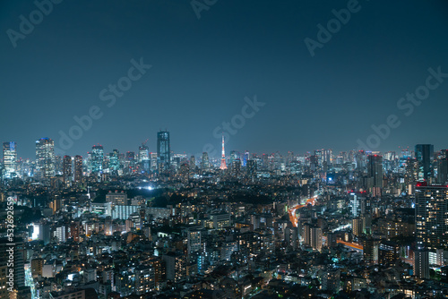東京　風景　夜景 © Takahiro