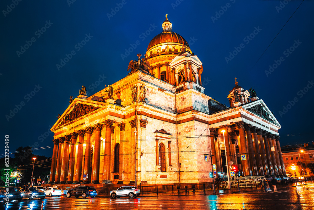 Famous St. Isaac Cathedral on a summer night. saint Petersburg. Russia