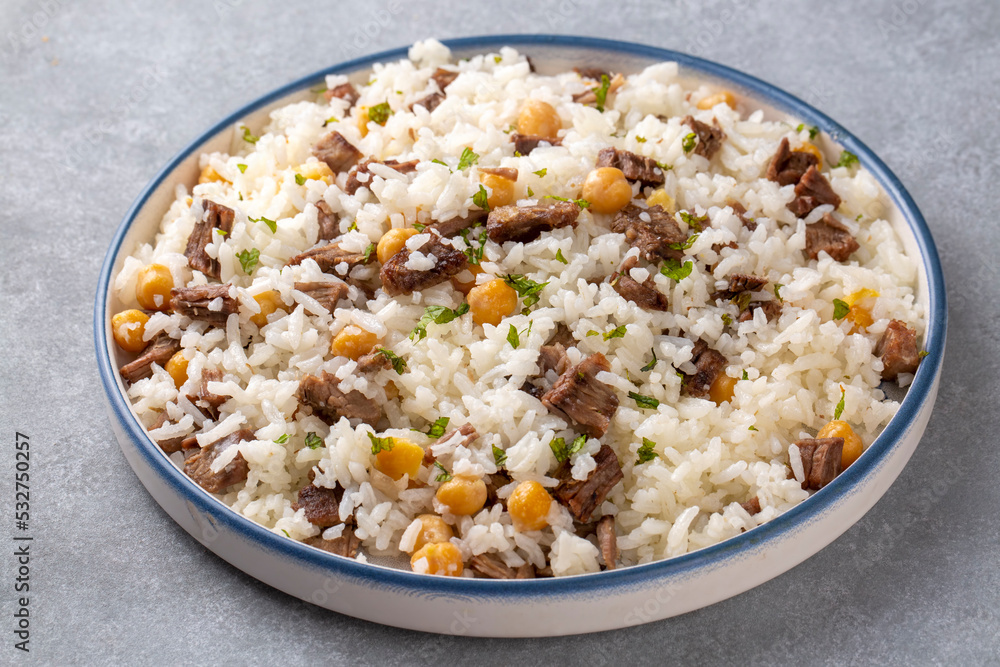 Traditional Turkish cuisine; Rice pilaf with meat and chickpeas. Turkish name; Kavurmali pilav Traditional Turkish cuisine; Rice pilaf with meat and chickpeas. Turkish name; Kavurmali pilav