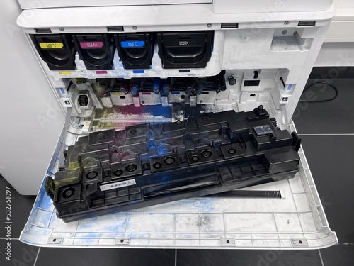 A multifunction printer loses a lot of toner