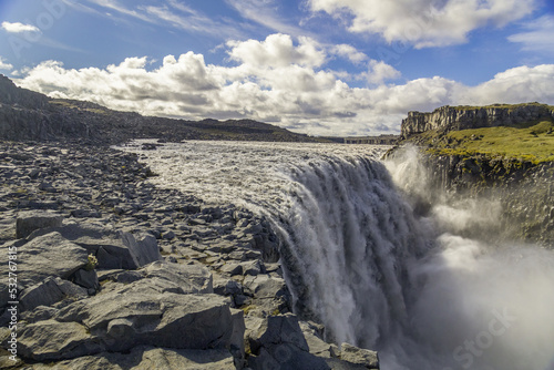 Wallpaper Mural Vista della cascata Dettifoss in Islanda Torontodigital.ca