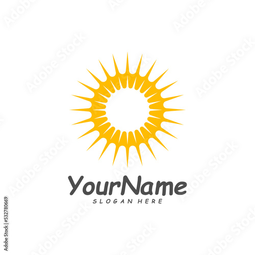 Sun logo design template, Creative Sun logo vector, Simple icon symbol