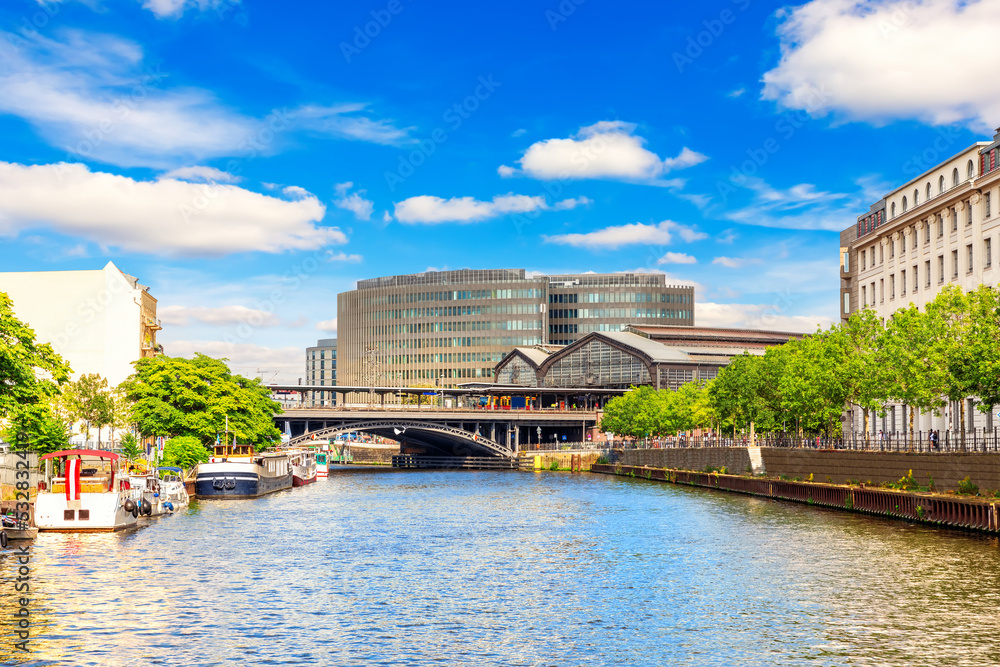 Spree river and Berlin Railway station, picturesque view, Germany