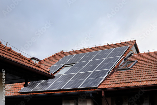 Obraz na płótnie Solar panels on the roof. w salonie