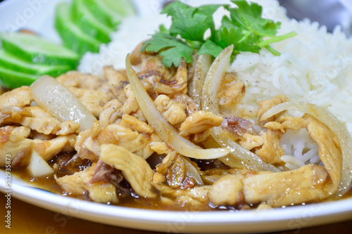 Thai food, garlic and pepper chicken