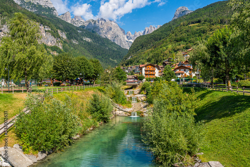 Billede på lærred Idyllic summer view in Molveno, in the province of Trento, Trentino Alto Adige, Italy