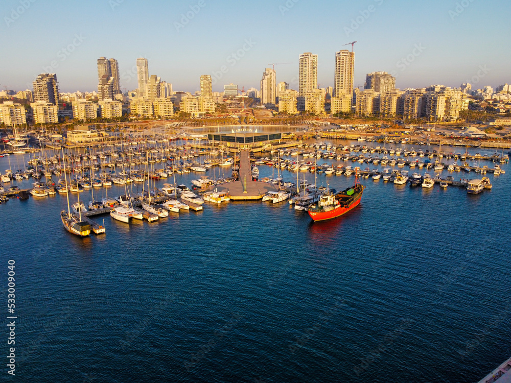 Obraz premium city skyline at sunset