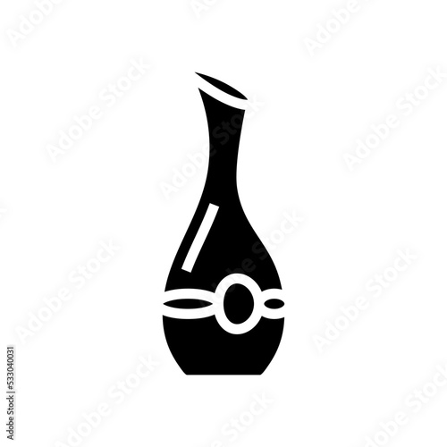 decanter wine glyph icon vector. decanter wine sign. isolated symbol illustration